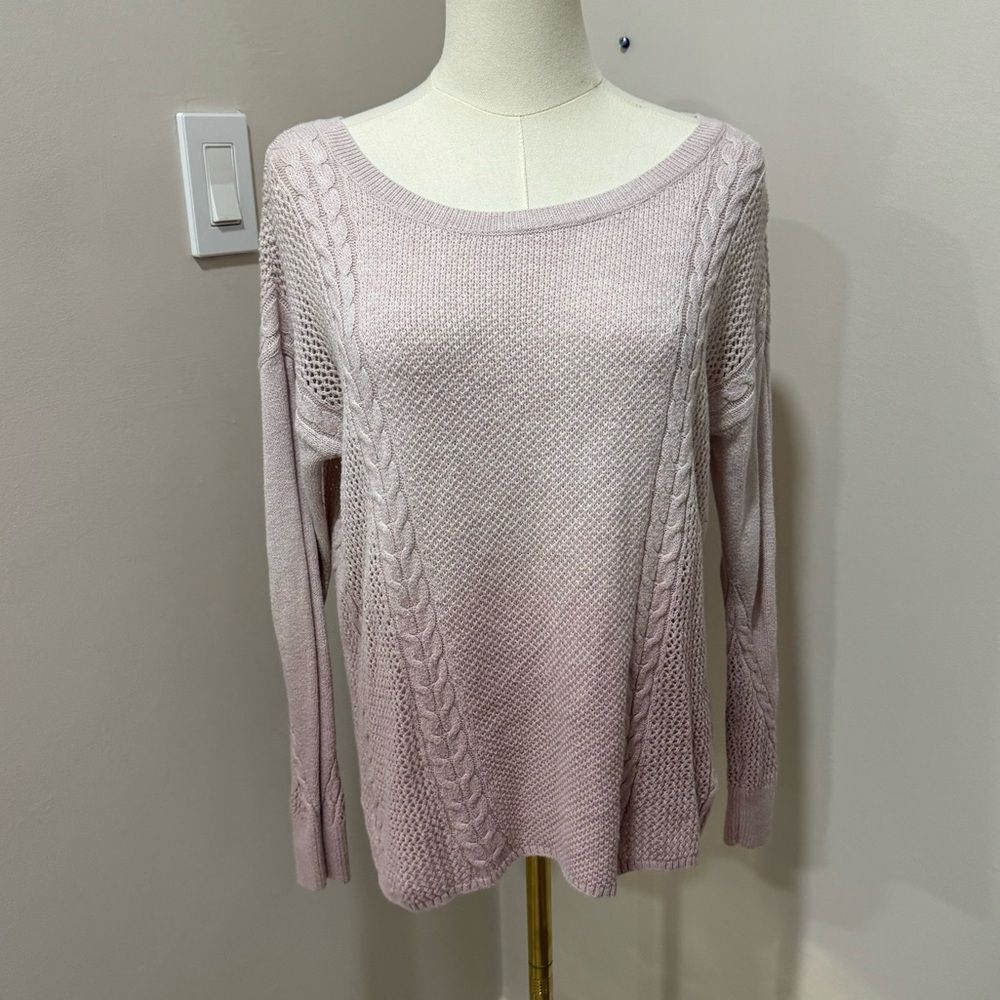 American Eagle pink cable knit pink sweater - Small